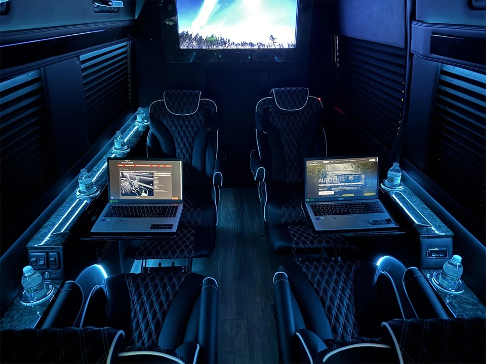 2024 Mercedes-Benz VS30 Sprinter - Image 8 of 12
