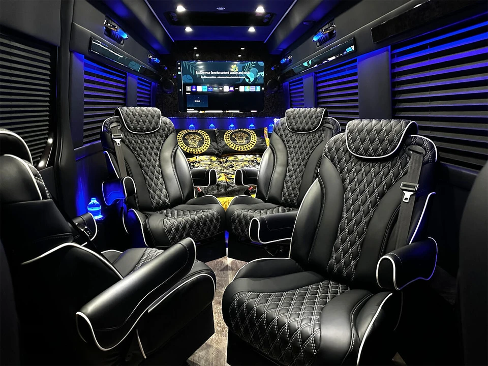 2024 Mercedes-Benz VS30 Sprinter - Image 5 of 12