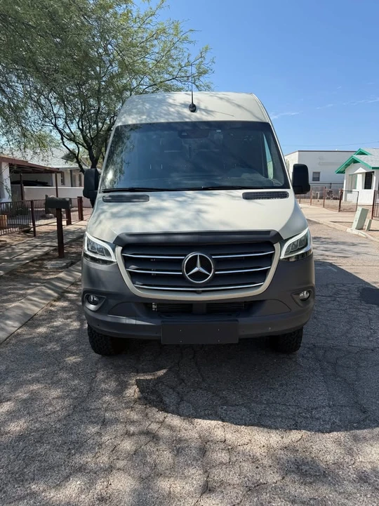 2024 Mercedes-Benz VS30 Sprinter - Image 3 of 5