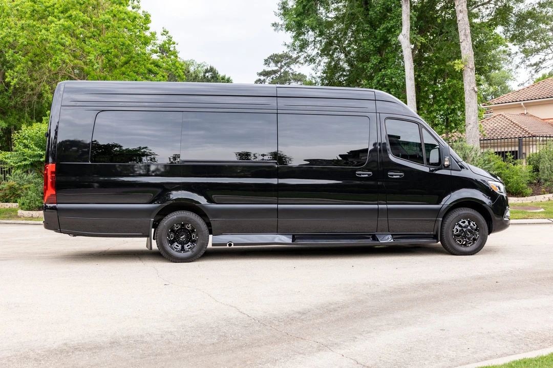 2024 Mercedes-Benz VS30 Sprinter - Image 7 of 31