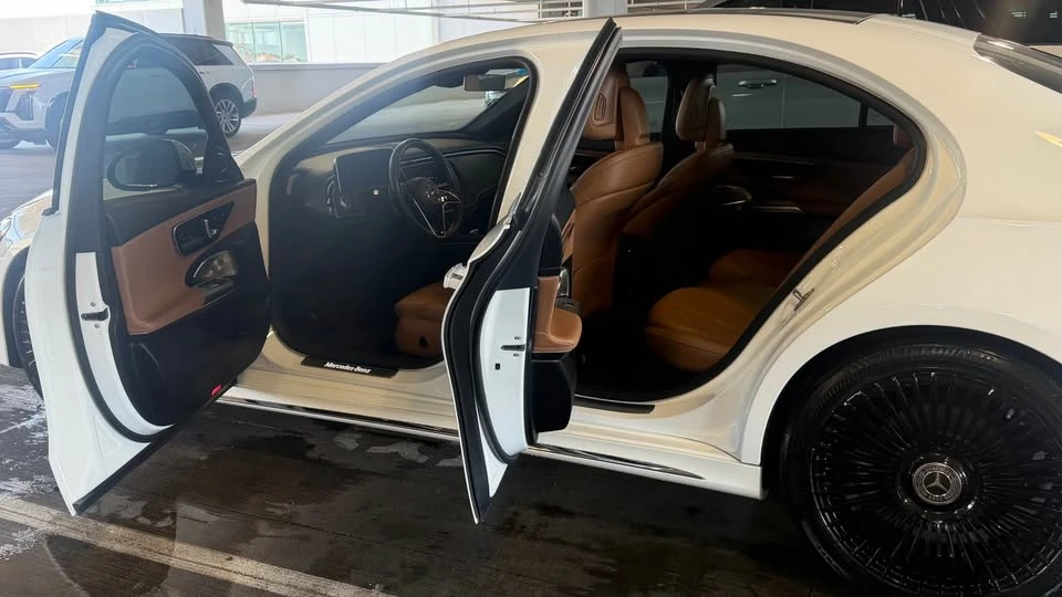 2024 Mercedes-Benz W214 E-Class - Image 4 of 4