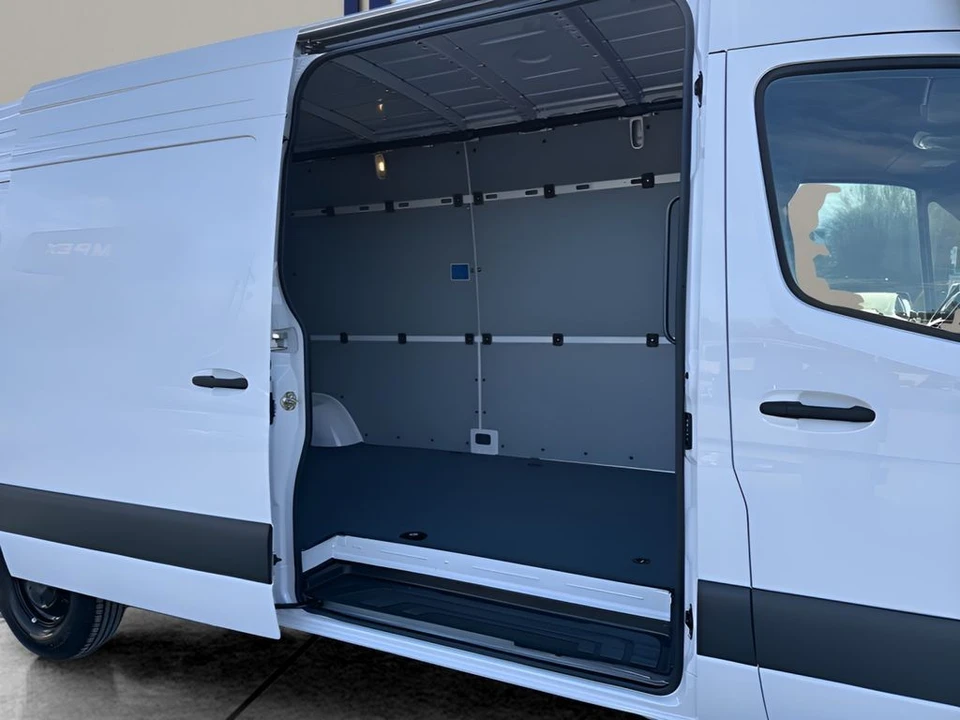 2024 Mercedes-Benz VS30 Sprinter - Image 21 of 21
