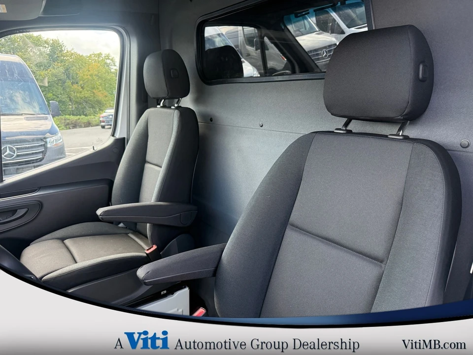 2024 Mercedes-Benz VS30 Sprinter - Image 18 of 21