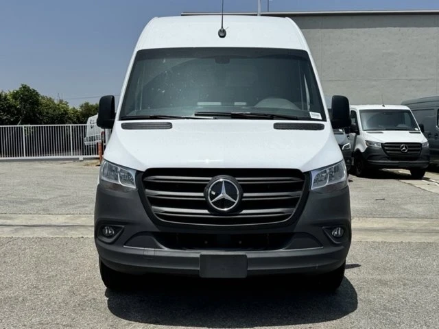 2024 Mercedes-Benz VS30 Sprinter - Image 3 of 12
