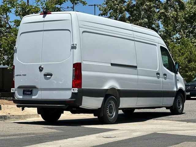 2024 Mercedes-Benz VS30 Sprinter - Image 3 of 12