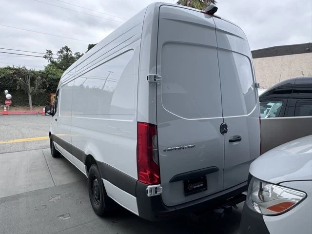2024 Mercedes-Benz VS30 Sprinter - Image 8 of 12