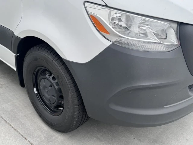 2024 Mercedes-Benz VS30 Sprinter - Image 4 of 12