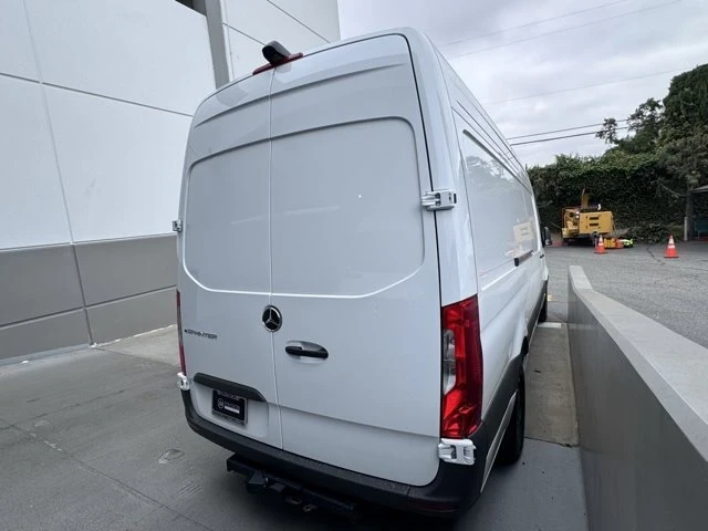 2024 Mercedes-Benz VS30 Sprinter - Image 11 of 12