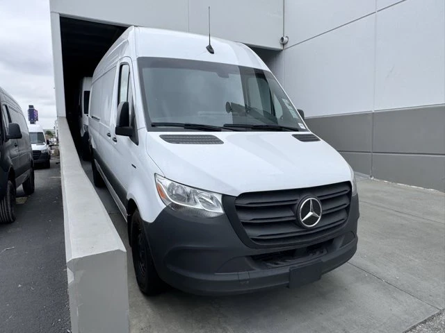 2024 Mercedes-Benz VS30 Sprinter - Image 2 of 12