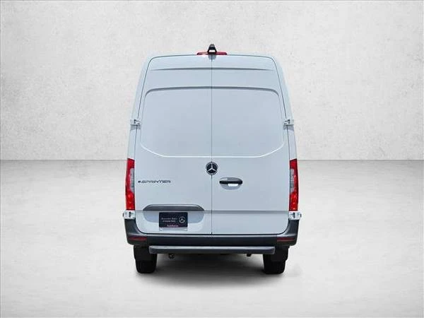 2024 Mercedes-Benz VS30 Sprinter - Image 8 of 21