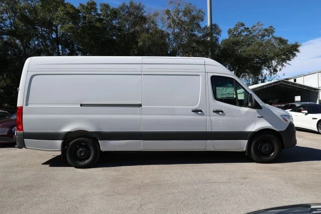 2024 Mercedes-Benz VS30 Sprinter - Image 25 of 31
