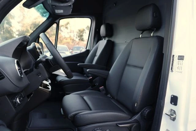 2024 Mercedes-Benz VS30 Sprinter - Image 5 of 21