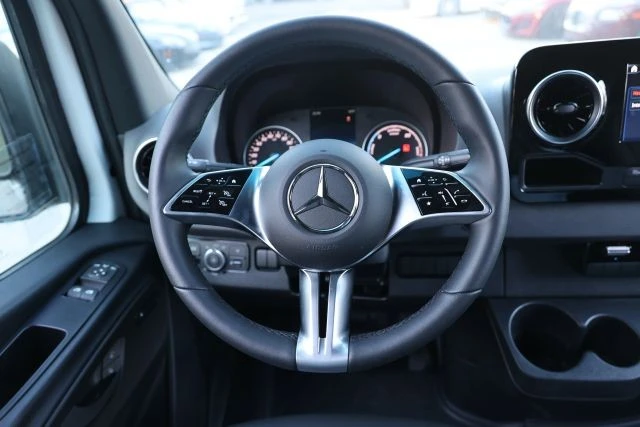 2024 Mercedes-Benz VS30 Sprinter - Image 7 of 12
