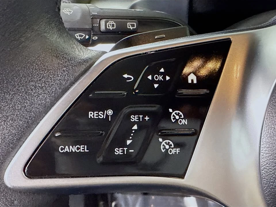2024 Mercedes-Benz EQB - Image 9 of 19