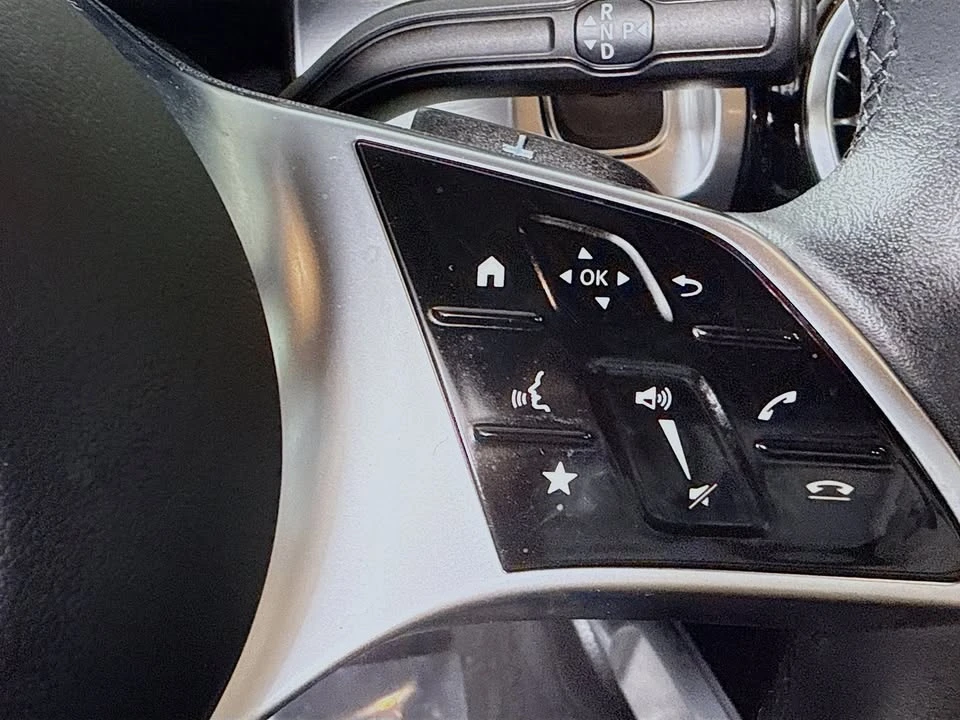 2024 Mercedes-Benz EQB - Image 10 of 19