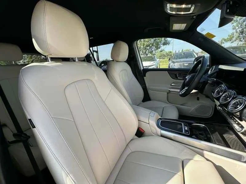 2024 Mercedes-Benz EQB - Image 10 of 20