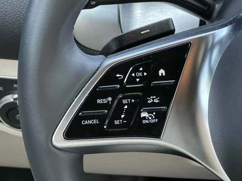 2024 Mercedes-Benz EQB - Image 16 of 20