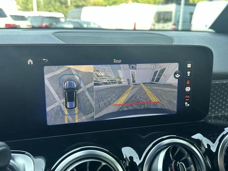 2024 Mercedes-Benz EQB - Image 12 of 20