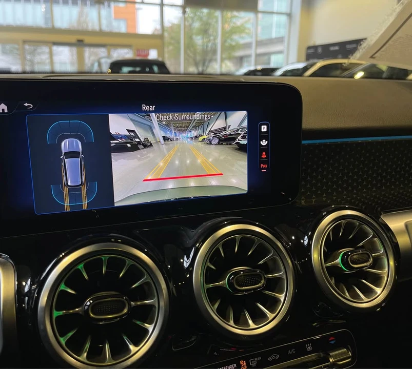 2024 Mercedes-Benz EQB - Image 11 of 15