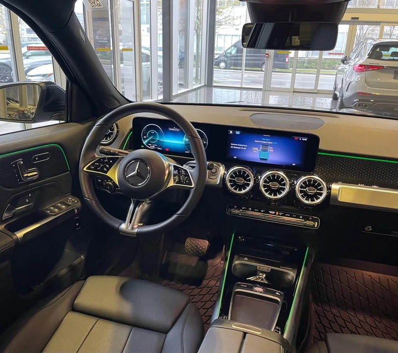 2024 Mercedes-Benz EQB - Image 4 of 15