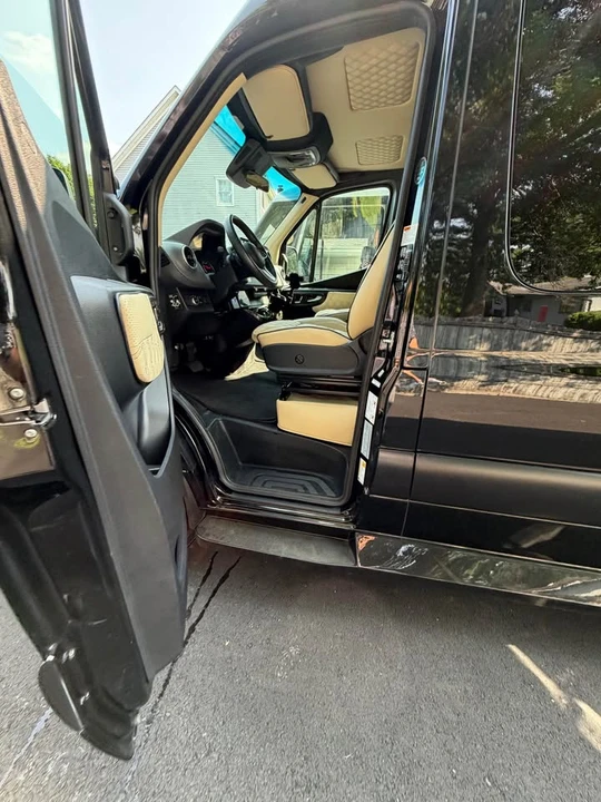 2024 Mercedes-Benz VS30 Sprinter - Image 13 of 16