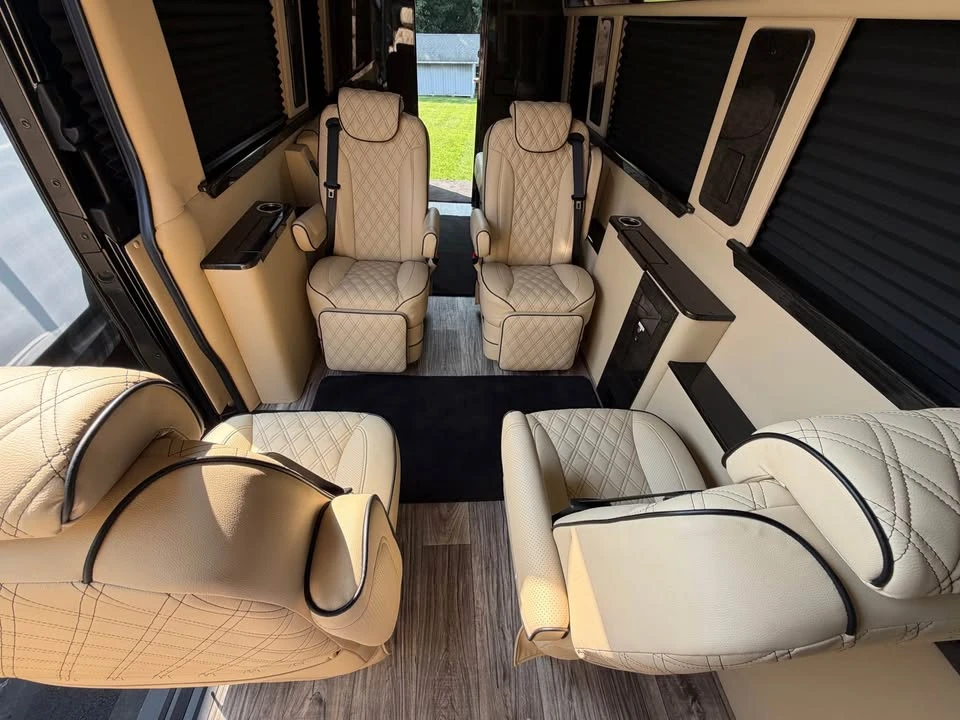 2024 Mercedes-Benz VS30 Sprinter - Image 2 of 16
