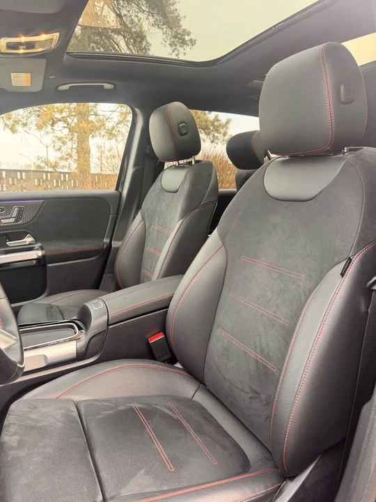 2024 Mercedes-Benz EQB - Image 11 of 17