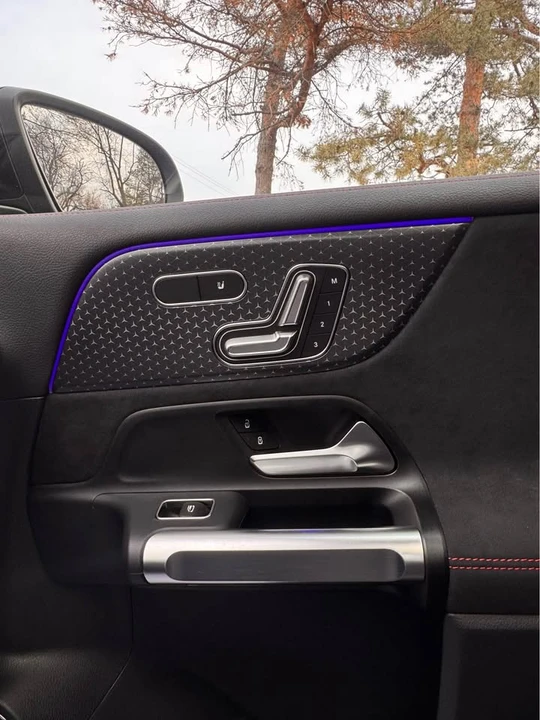 2024 Mercedes-Benz EQB - Image 16 of 17