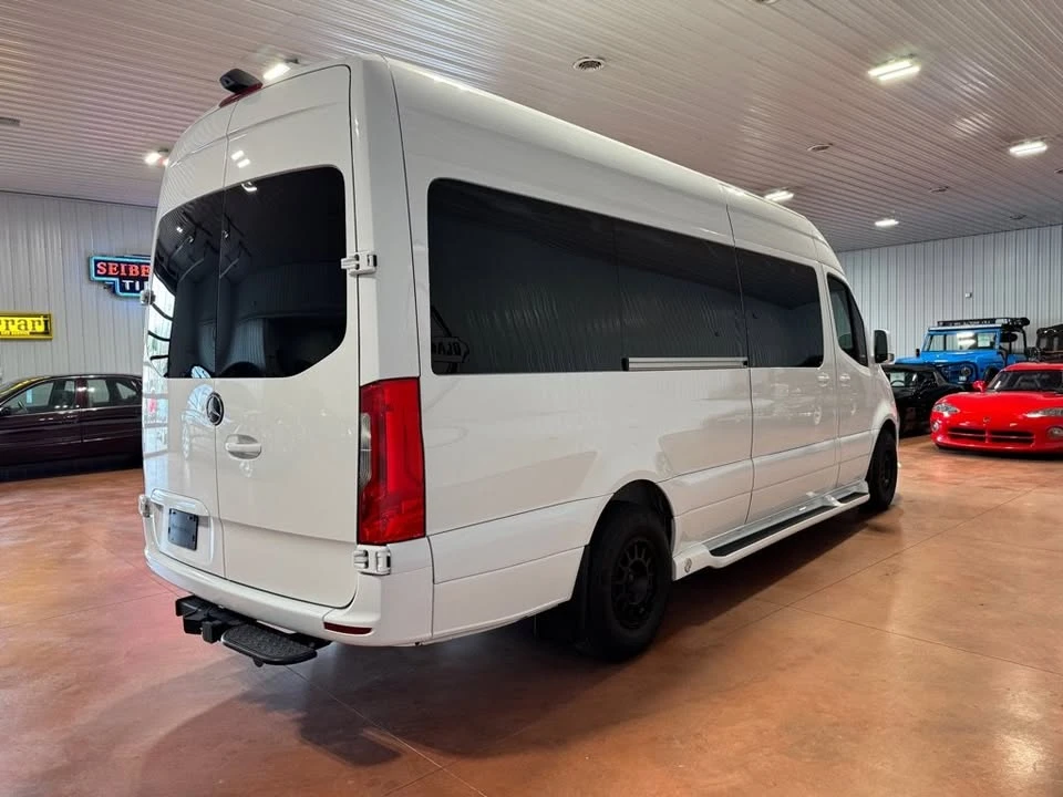 2024 Mercedes-Benz VS30 Sprinter - Image 7 of 20