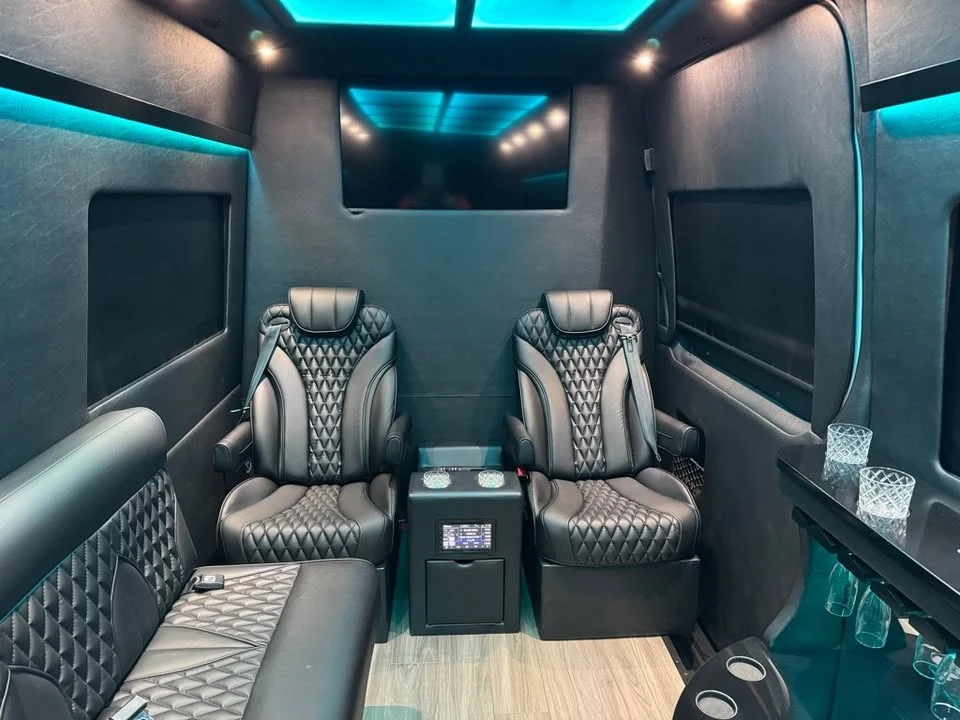 2024 Mercedes-Benz VS30 Sprinter - Image 16 of 20