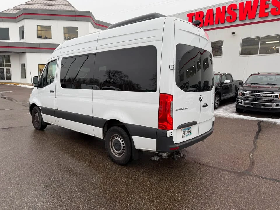 2024 Mercedes-Benz VS30 Sprinter - Image 3 of 18