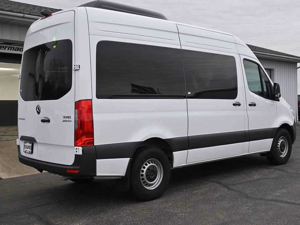2024 Mercedes-Benz VS30 Sprinter - Image 3 of 14