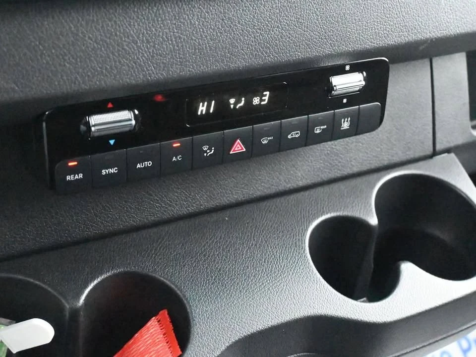 2024 Mercedes-Benz VS30 Sprinter - Image 12 of 14