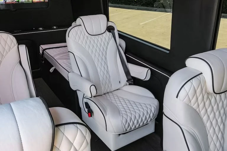 2024 Mercedes-Benz VS30 Sprinter - Image 12 of 18