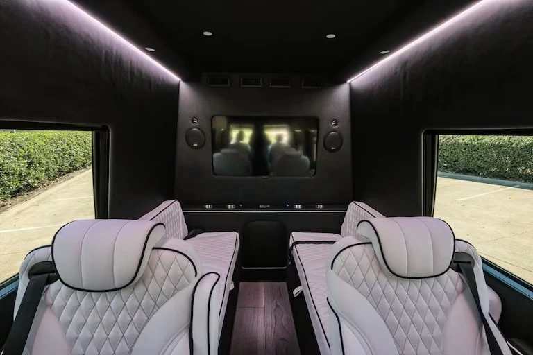 2024 Mercedes-Benz VS30 Sprinter - Image 14 of 18