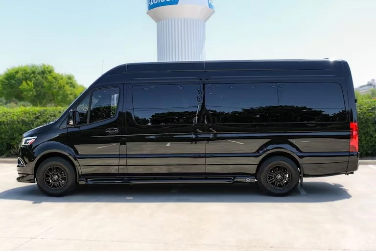 2024 Mercedes-Benz VS30 Sprinter - Image 7 of 18