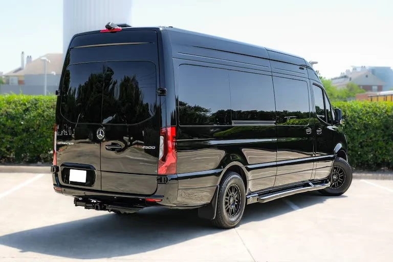 2024 Mercedes-Benz VS30 Sprinter - Image 4 of 18