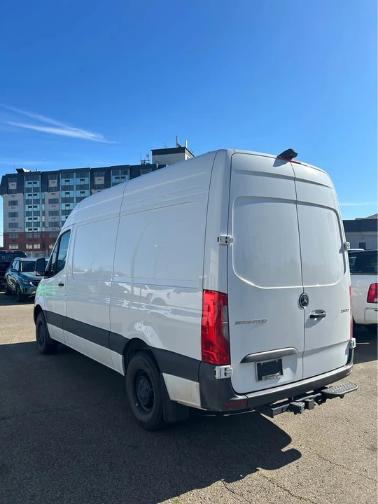 2024 Mercedes-Benz VS30 Sprinter - Image 4 of 5