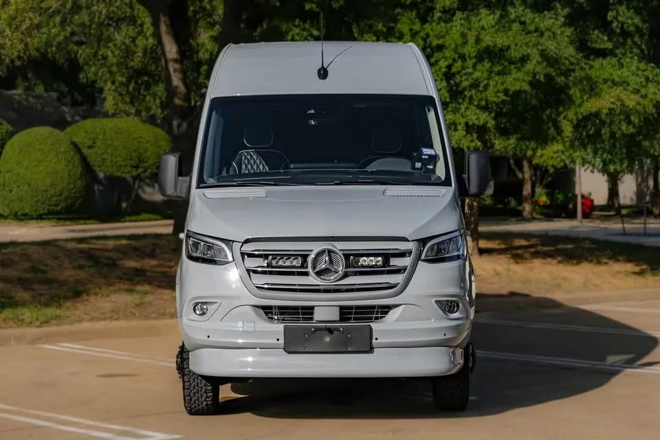 2024 Mercedes-Benz VS30 Sprinter - Image 2 of 20
