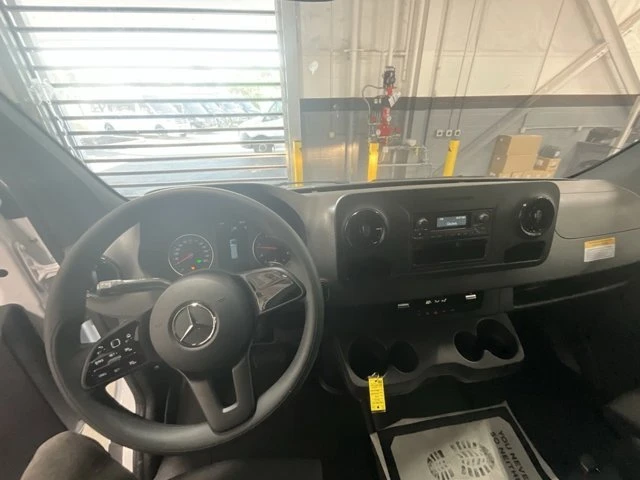 2024 Mercedes-Benz VS30 Sprinter - Image 7 of 7