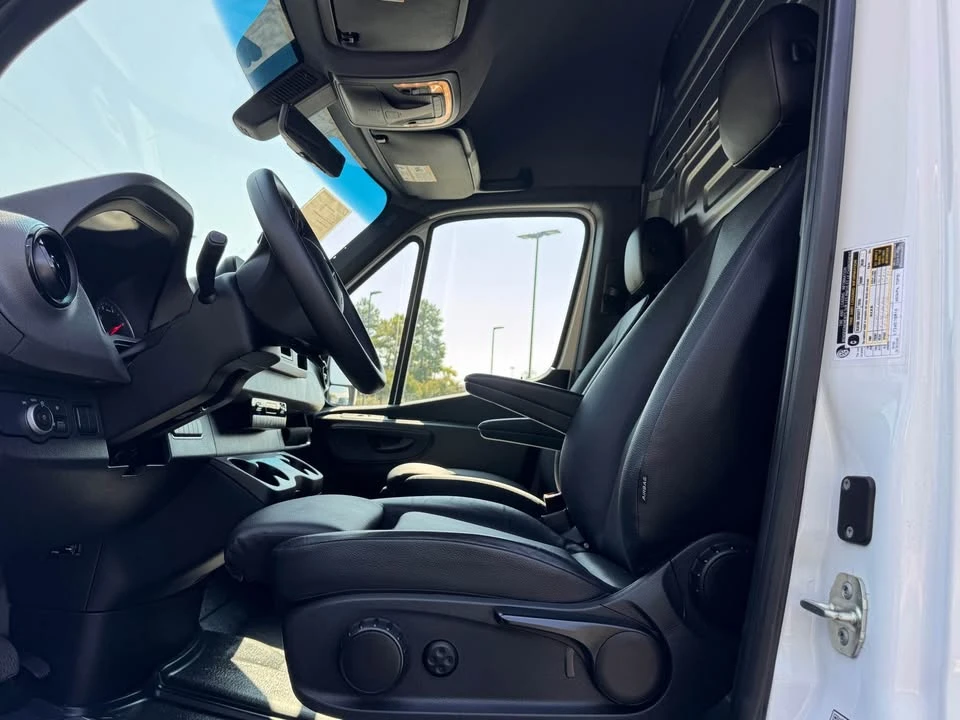 2024 Mercedes-Benz VS30 Sprinter - Image 7 of 11