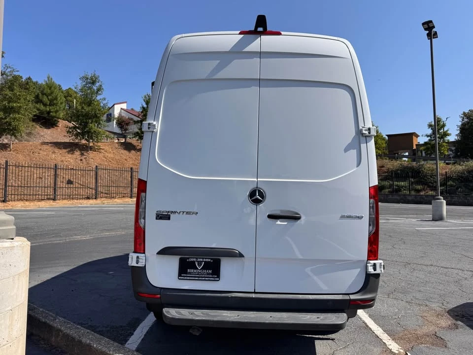 2024 Mercedes-Benz VS30 Sprinter - Image 4 of 11