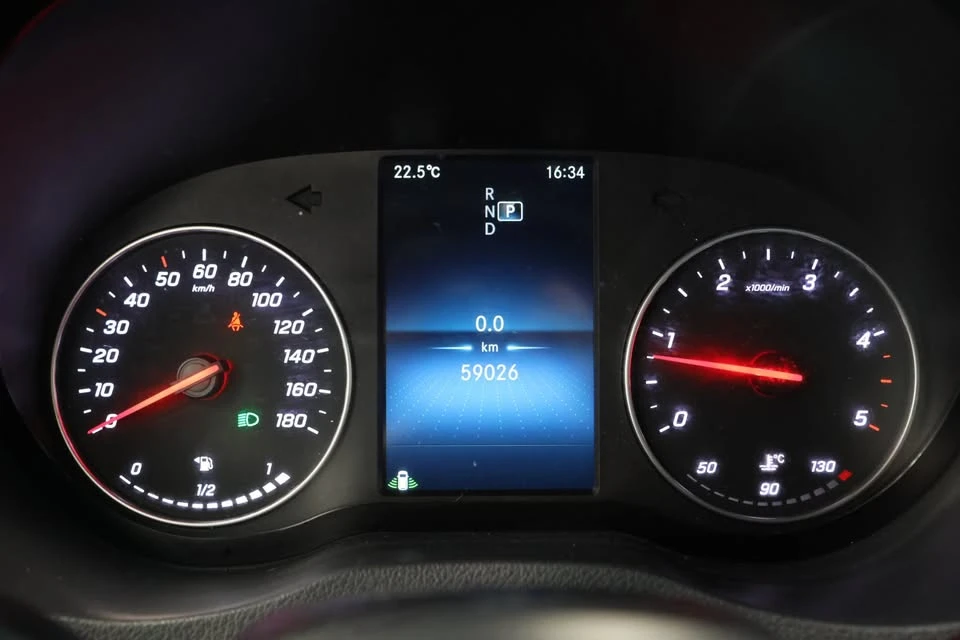 2024 Mercedes-Benz VS30 Sprinter - Image 8 of 12