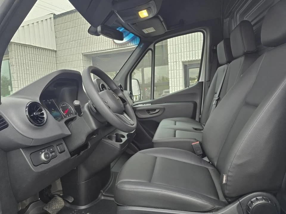 2024 Mercedes-Benz VS30 Sprinter - Image 7 of 7