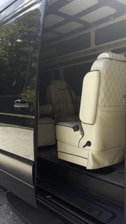 2024 Mercedes-Benz VS30 Sprinter - Image 2 of 5