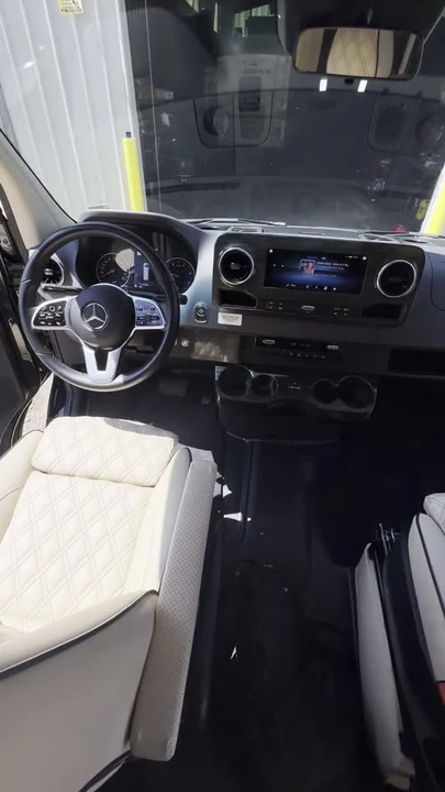2024 Mercedes-Benz VS30 Sprinter - Image 5 of 5