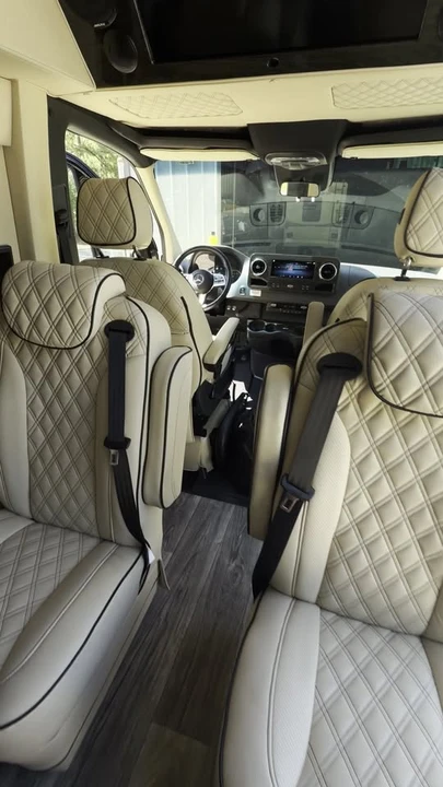 2024 Mercedes-Benz VS30 Sprinter - Image 4 of 5