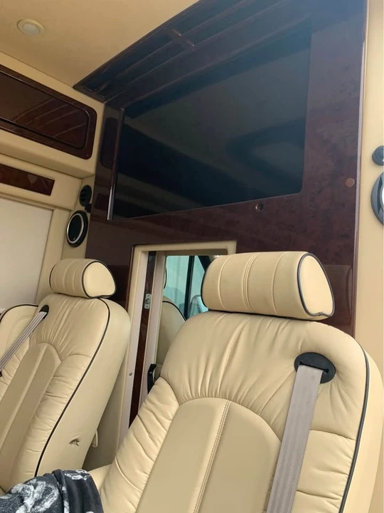2024 Mercedes-Benz VS30 Sprinter - Image 5 of 17