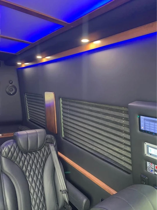2024 Mercedes-Benz VS30 Sprinter - Image 13 of 17