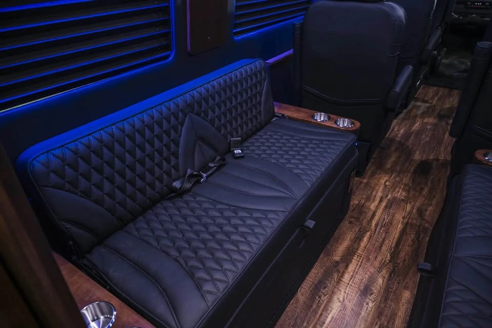 2024 Mercedes-Benz VS30 Sprinter - Image 3 of 18